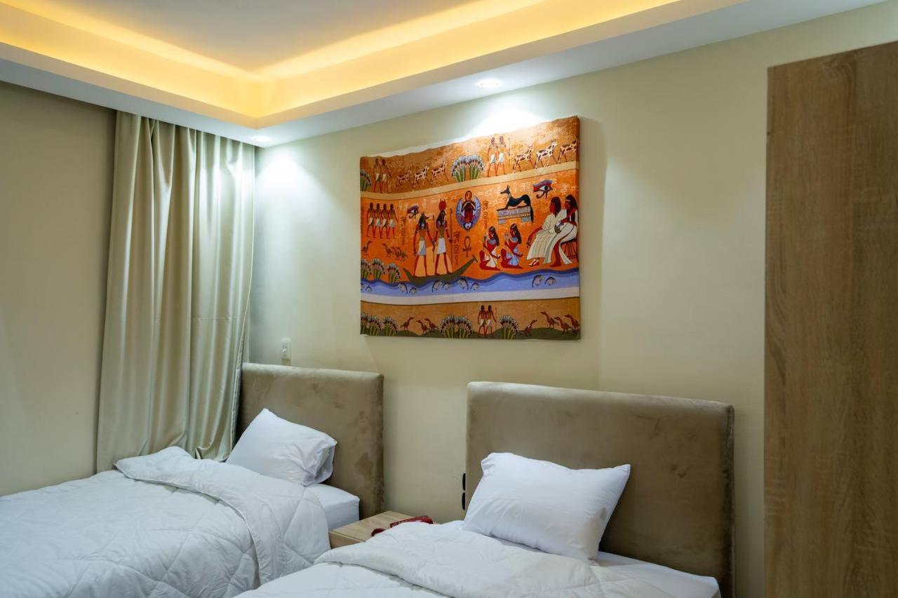 Majestic View Pyramids Inn Kafrat al Jabal Ngoại thất bức ảnh