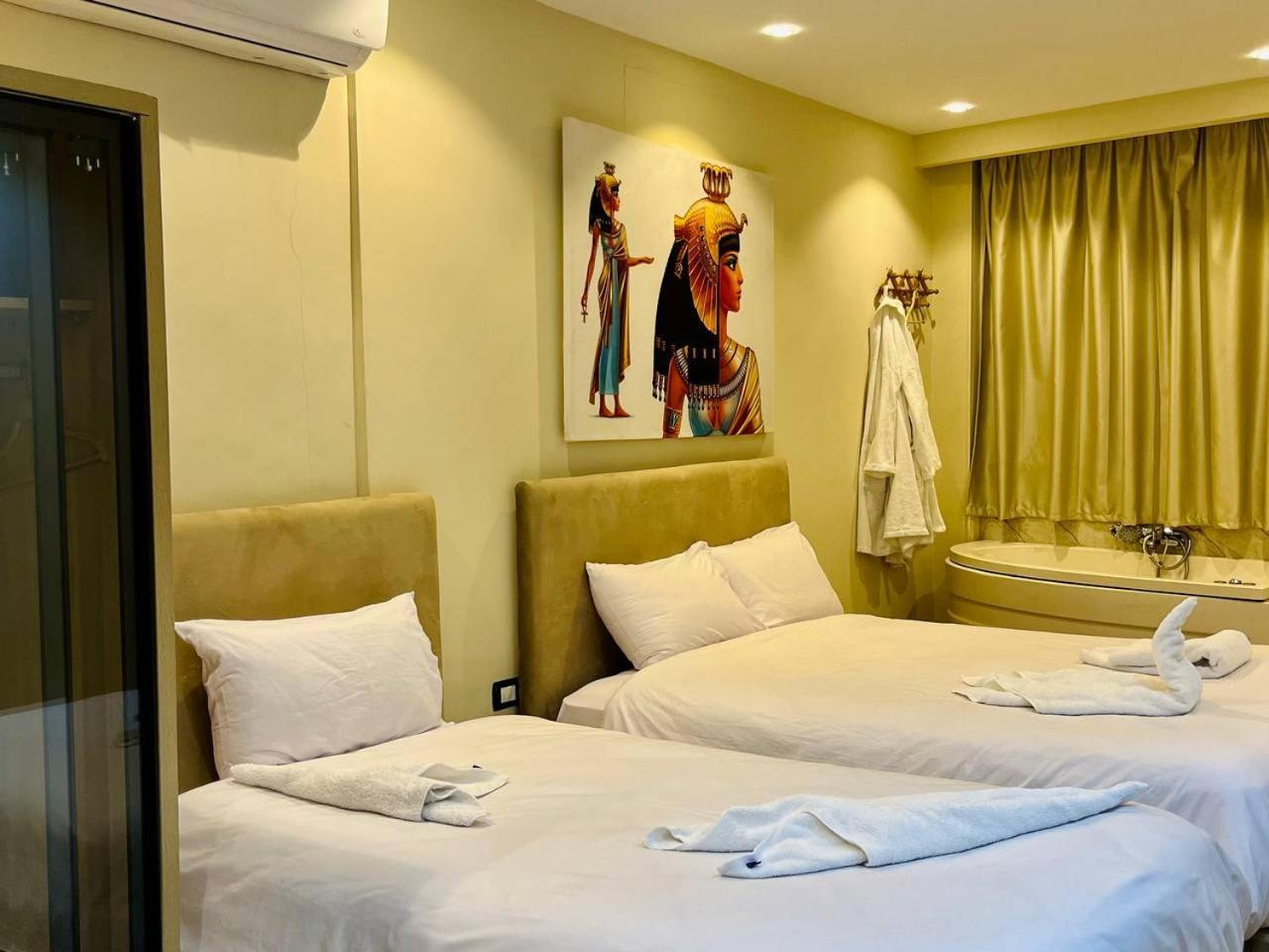 Majestic View Pyramids Inn Kafrat al Jabal Ngoại thất bức ảnh