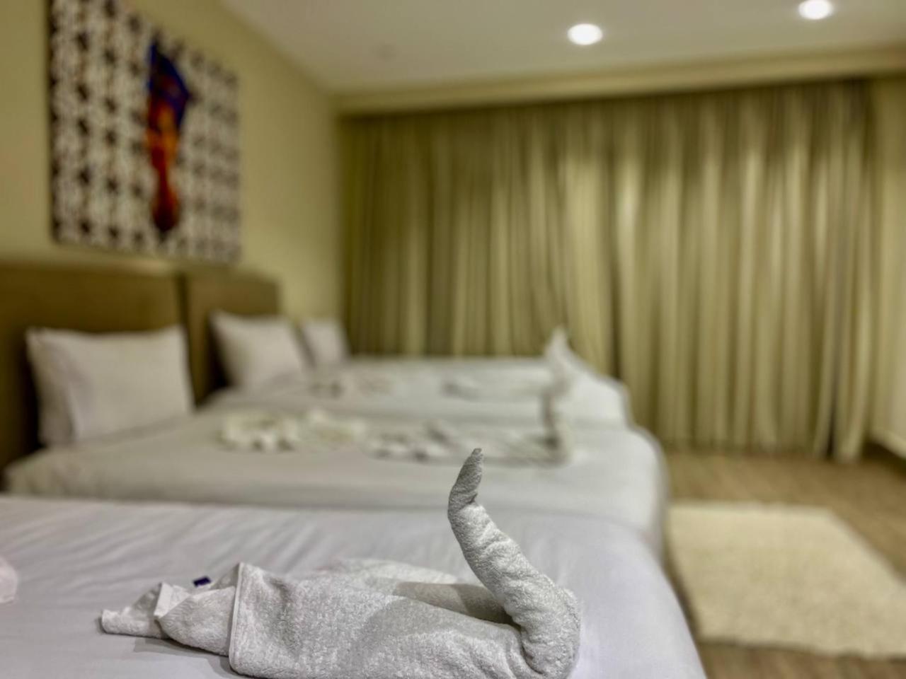 Majestic View Pyramids Inn Kafrat al Jabal Ngoại thất bức ảnh